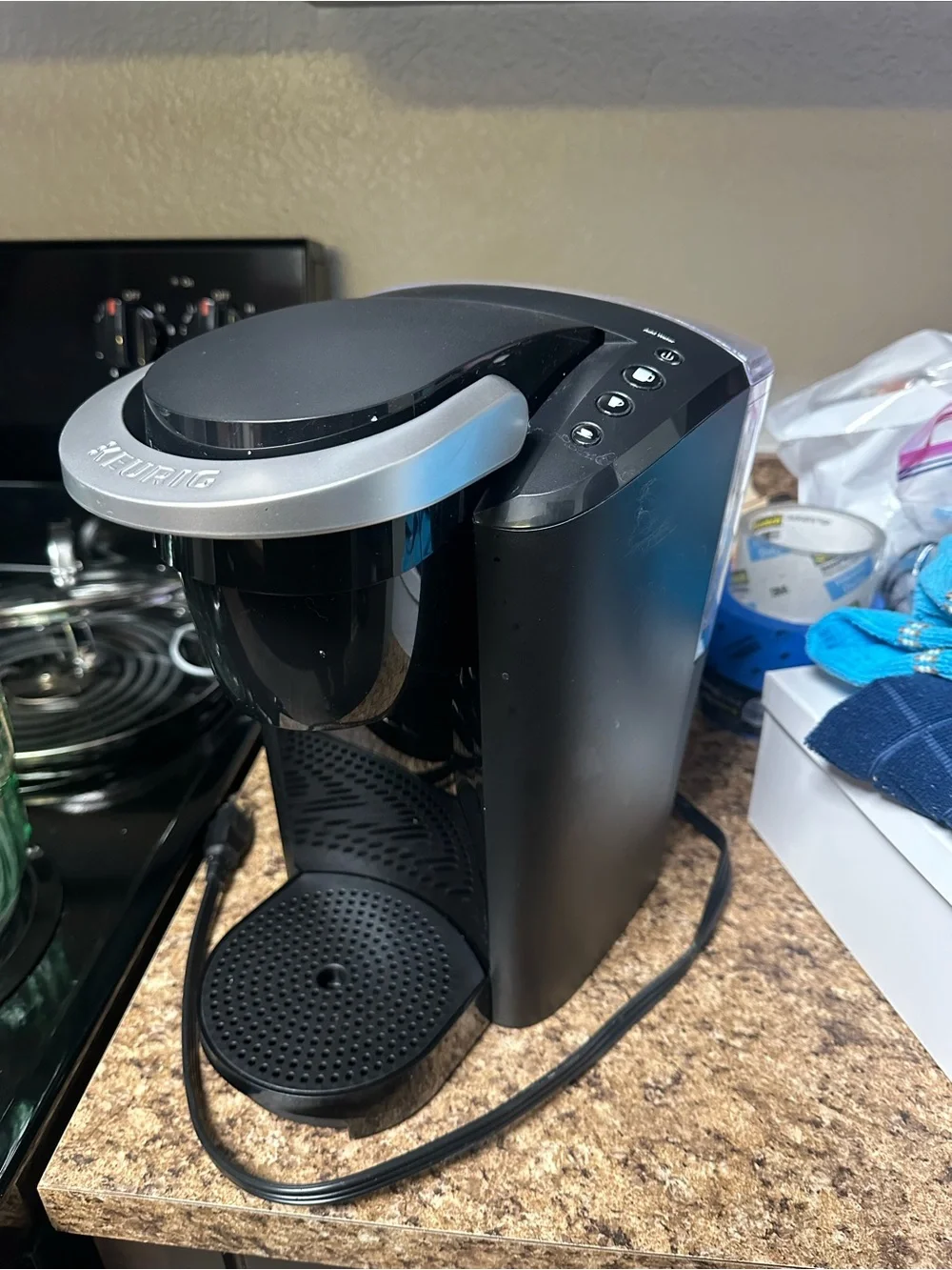Keurig Single-Serve Coffee Brewer in Black with Silver Accent